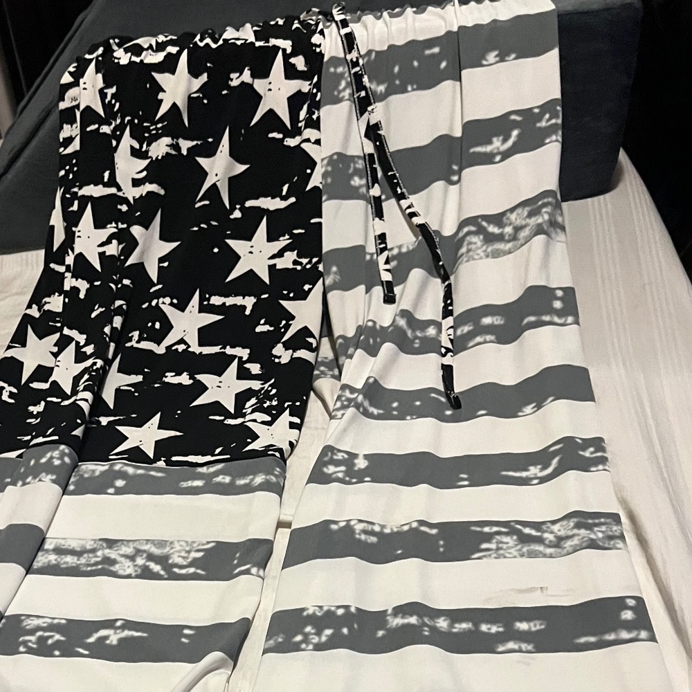 Zenana  wide leg flag pants